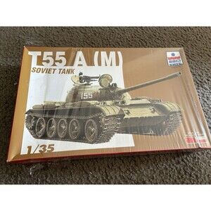 Ertl ESCI Model Kit 1/35 5019 MBT T72 Tank